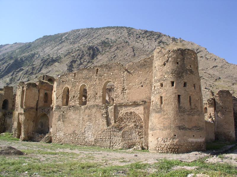 قلعه اشرف العشایر دره‌شهر مرمت می‌شود